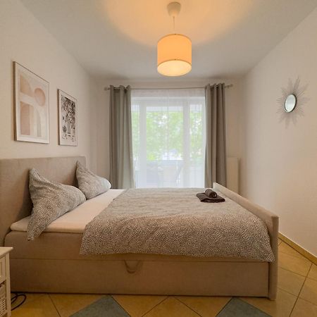 110Qm - 4 Zimmer - Privat Parkplatz - Zentral - Balkon - Mallibase Apartments Kassel Exterior foto